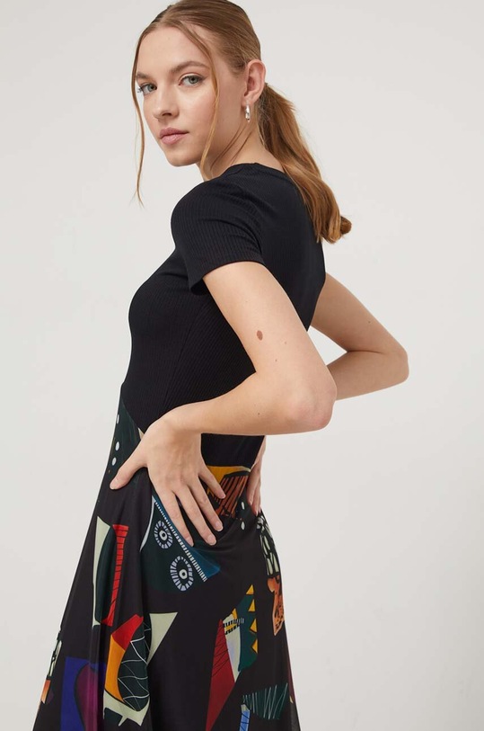 Desigual sukienka LIN LACROIX 24SWVK47 czarny
