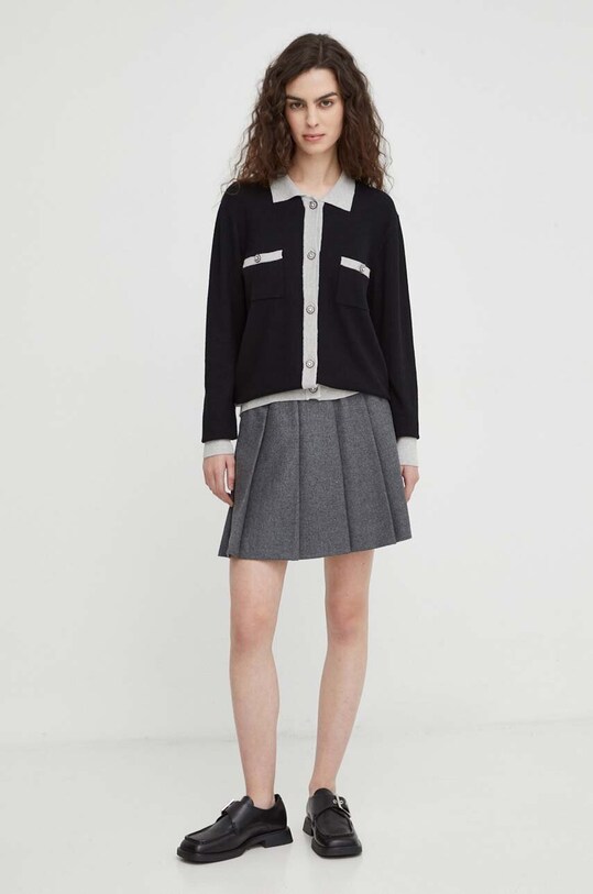 Pulover Bruuns Bazaar BBW3688 crna SS24