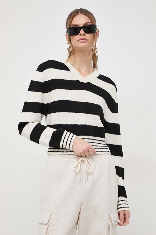 Miss Sixty sweter wełniany szpic czarny 6T3RJ3760000
