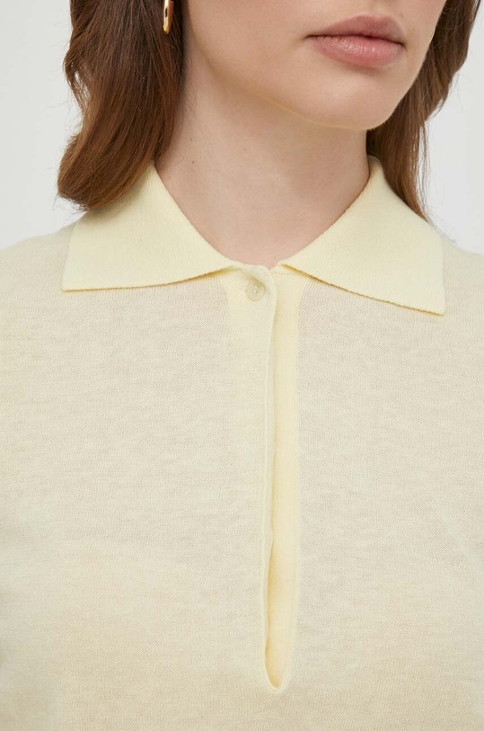 Polo triko s příměsí hedvábí Calvin Klein K20K206915 žlutá