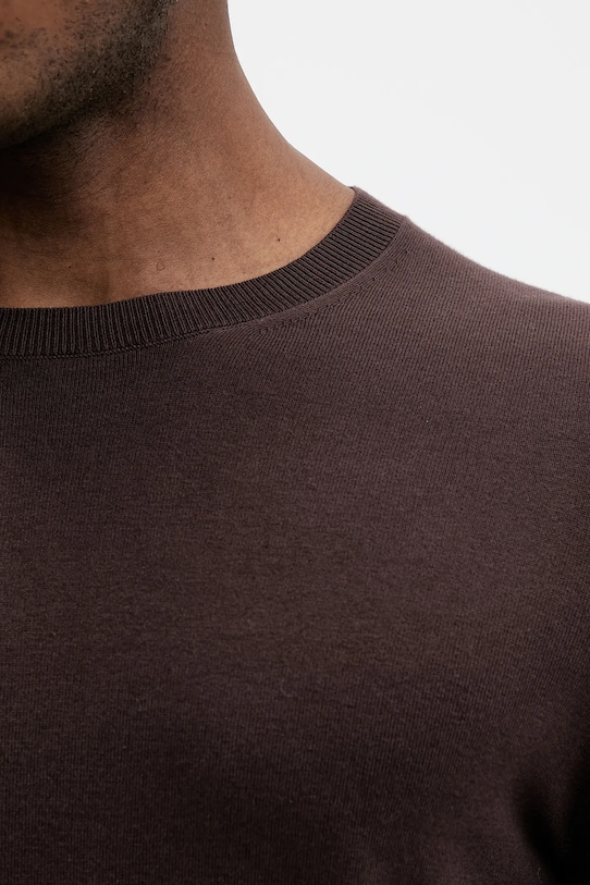 Sisley sweter 10F2S1C78 brązowy