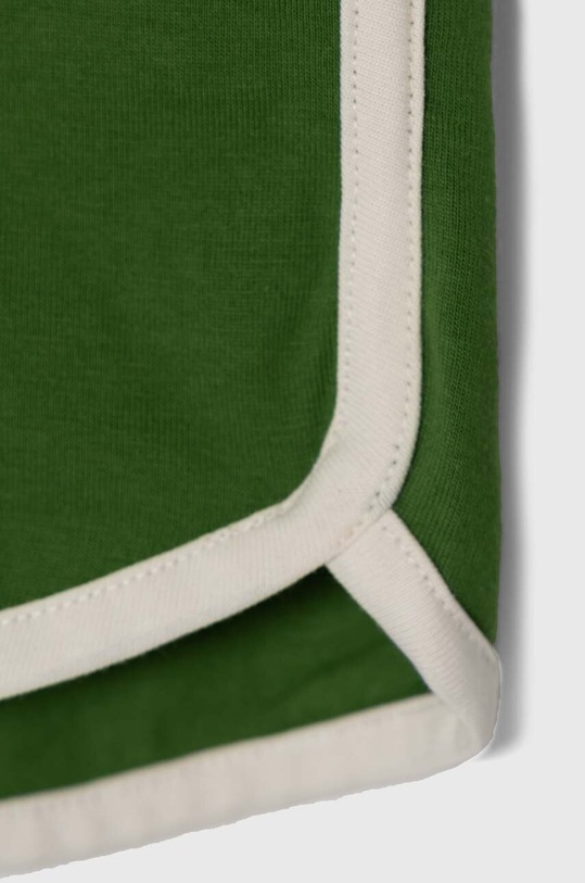 Αγορίστικα Παιδικό βαμβακερό σορτς United Colors of Benetton 3MI5G901A.P.Seasonal πράσινο