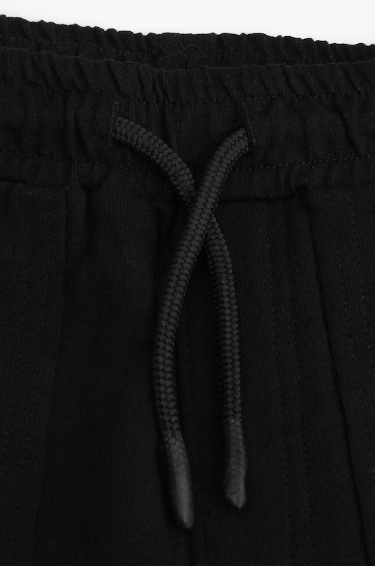 Chlapec Detské bavlnené šortky Coccodrillo WC4120501VBC čierna