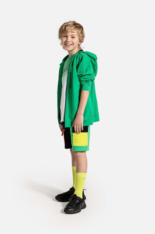 Παιδικό βαμβακερό σορτς Coccodrillo WC4120503DWJ