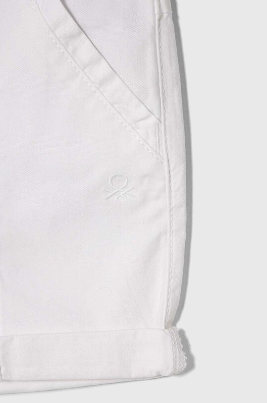 Băieți United Colors of Benetton pantaloni scurți din bumbac pentru copii 4LN6G901Y.P.Seasonal alb