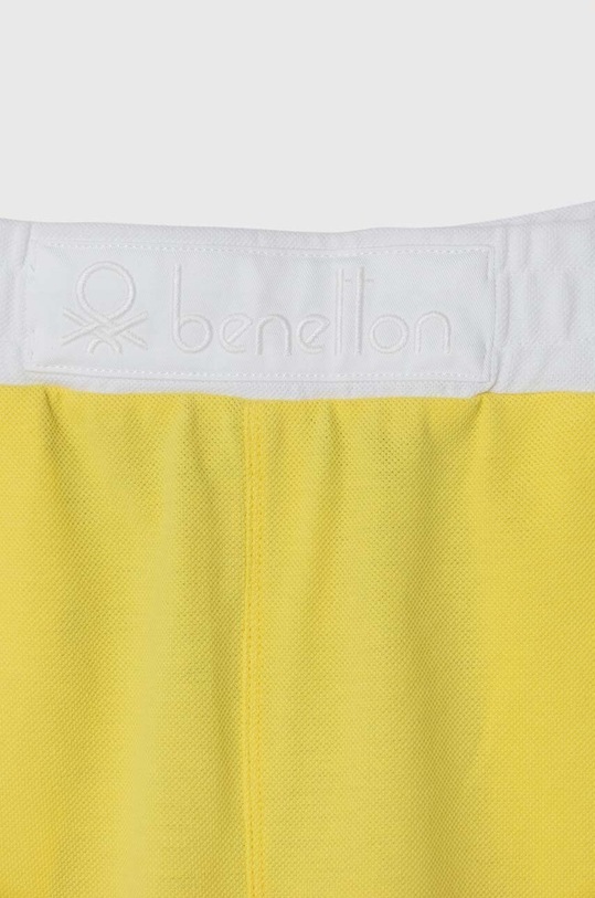 Chłopiec United Colors of Benetton szorty bawełniane dziecięce 3088C902S.G.Seasonal żółty