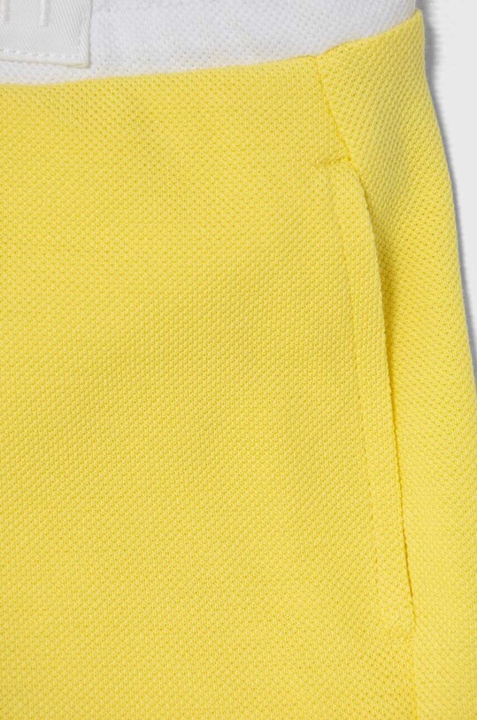 Мальчик Детские хлопковые шорты United Colors of Benetton 3088G901H.P.Seasonal жёлтый