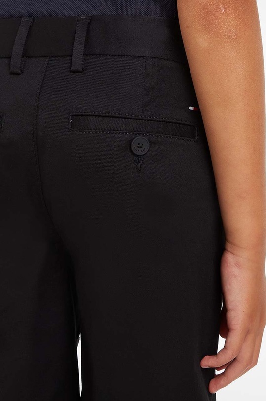 Dječje kratke hlače Tommy Hilfiger crna KB0KB08704.104.122.PPYH