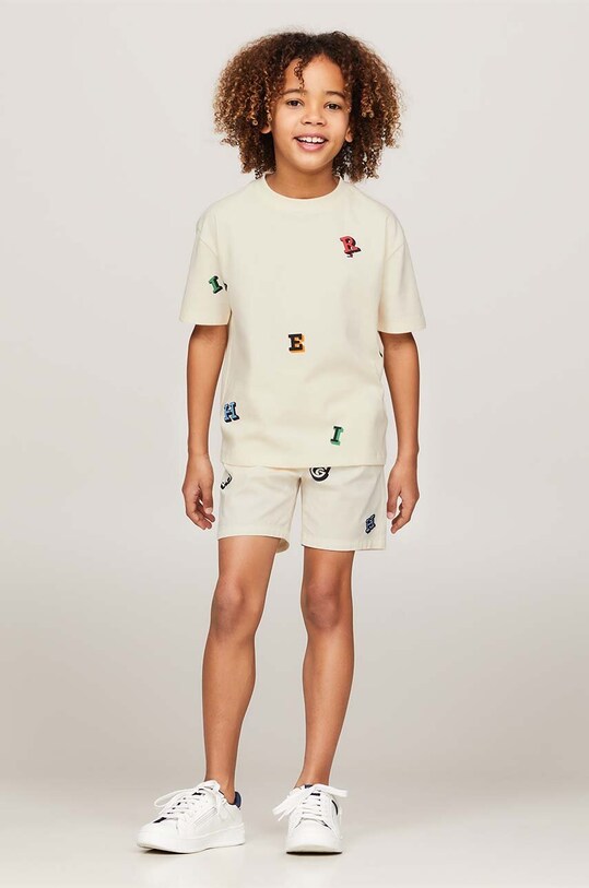 Παιδικό σορτς Tommy Hilfiger casual μπεζ KB0KB08840.128.176.PPYH