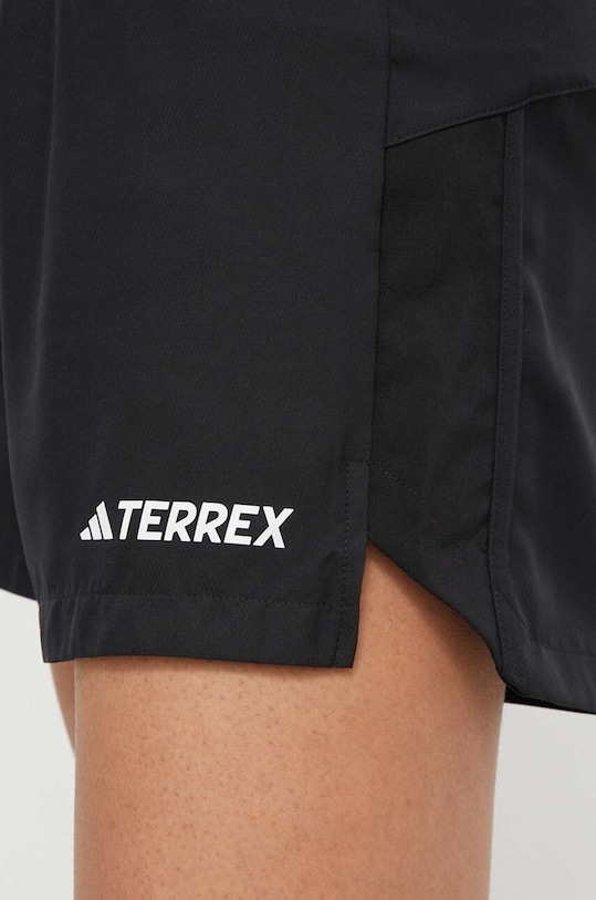 Oblečení Sportovní šortky adidas TERREX Multi HZ6284 černá