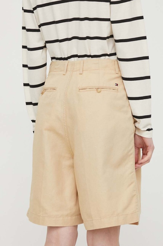 Odzież Tommy Hilfiger szorty z domieszką lnu WW0WW41771 beżowy
