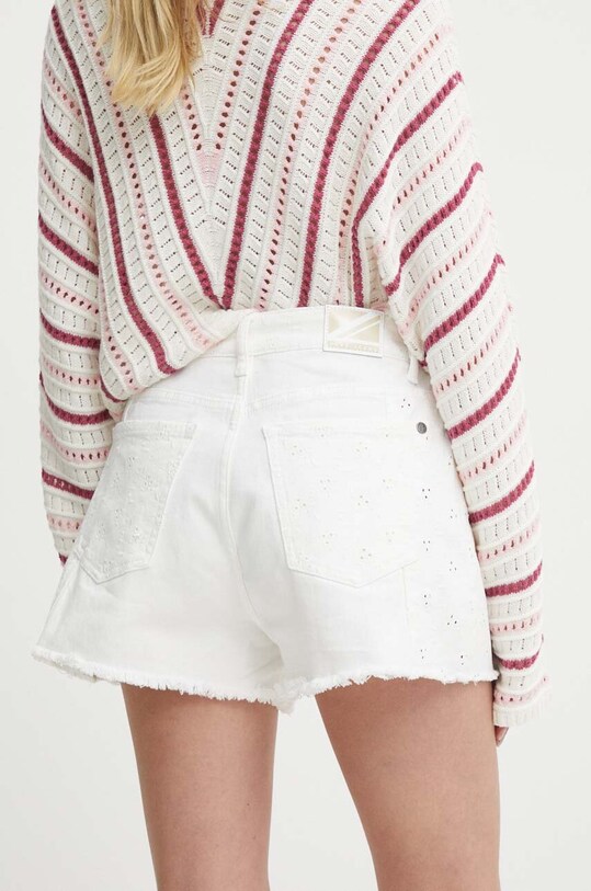Одяг Джинсові шорти Pepe Jeans A-LINE SHORT UHW ANGLAISE PL801115 білий