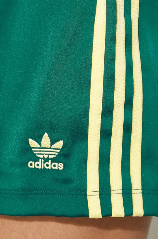 adidas Originals shorts IR6095 green