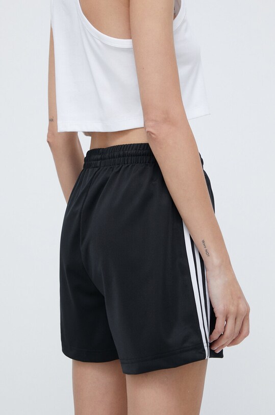 Дрехи Къс панталон adidas Originals Firebird Short IU2425 черен