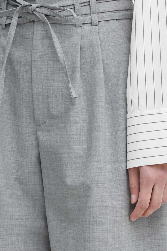 Šortky z vlněné směsi Alohas šedá R100511