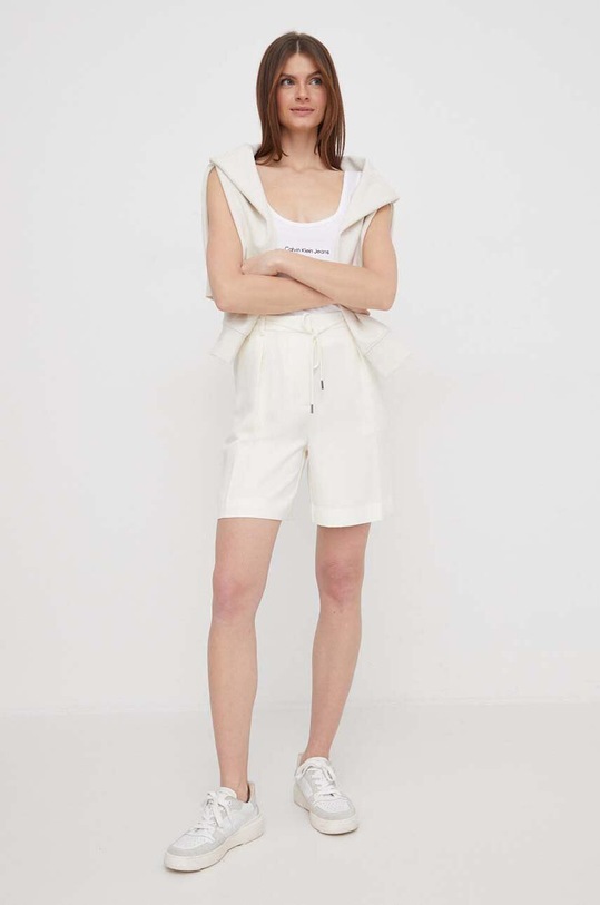 Calvin Klein szorty K20K206651 beżowy SS24
