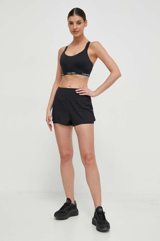 Tréninkové šortky Calvin Klein Performance 00GWS4S820 černá SS24