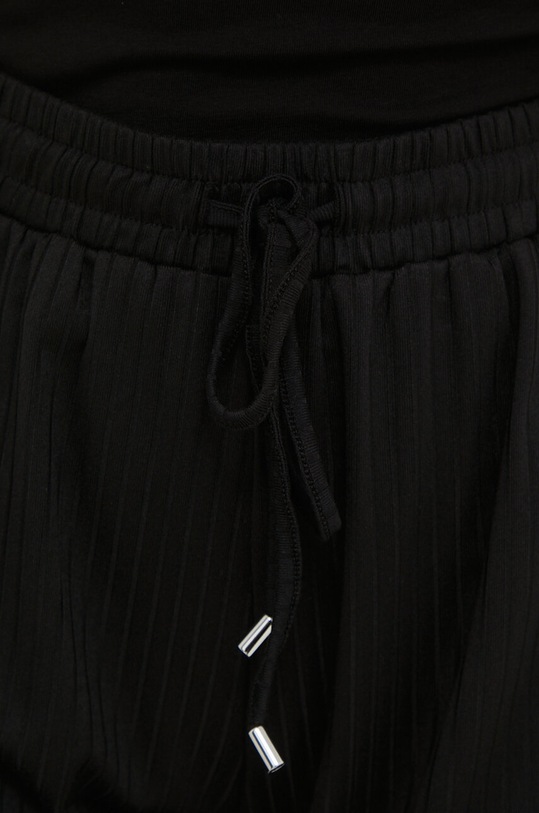 Одежда Шорты Guess O4GD00.KBXB2 чёрный