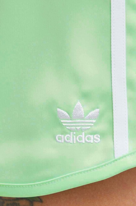 Къс панталон adidas Originals зелен IP0712