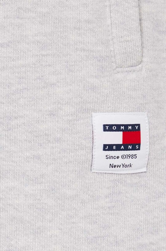 Tommy Jeans pantaloni scurți din bumbac DW0DW17772 gri