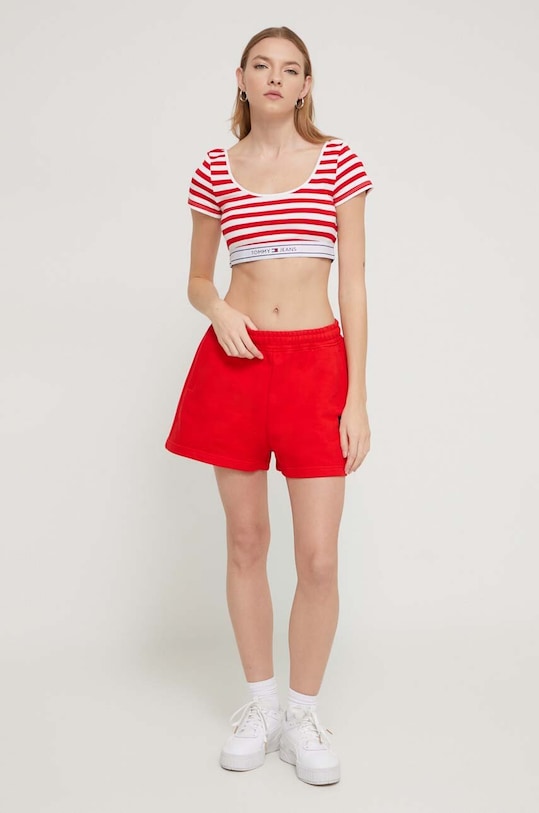 Tommy Jeans szorty bawełniane DW0DW17772 czerwony SS24