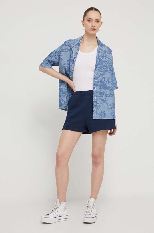 Bavlnené šortky Tommy Jeans DW0DW17772 tmavomodrá SS24
