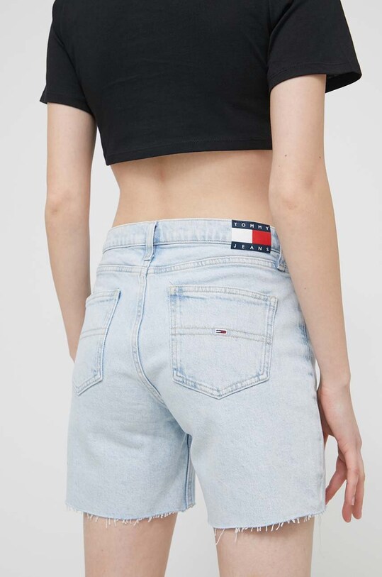 Одежда Джинсовые шорты Tommy Jeans DW0DW17647 голубой