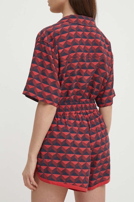 Дрехи Къс панталон Lacoste FF6928 червен