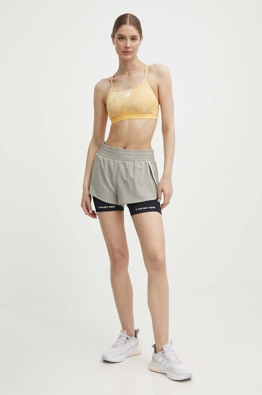 Under Armour pantaloni scurți de antrenament Project Rock 1380188 bej SS24