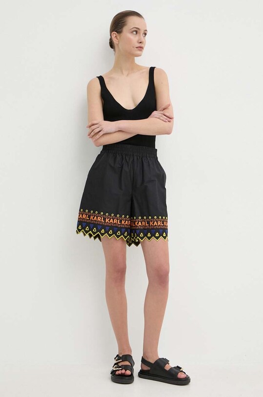 Karl Lagerfeld szorty bawełniane 241W1003 czarny SS24