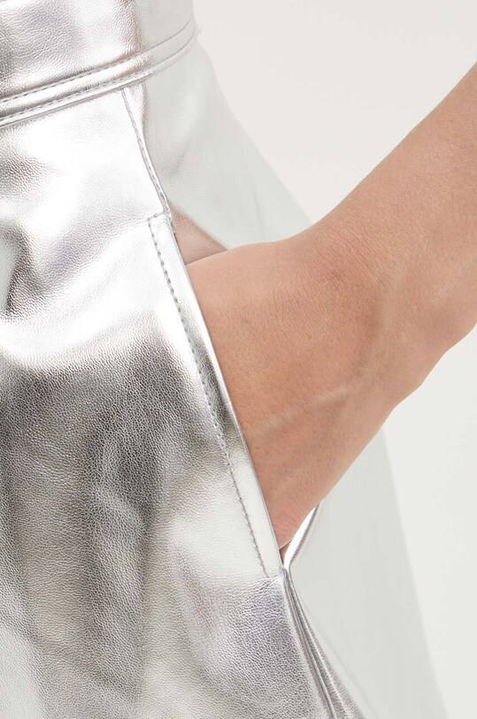 Never Fully Dressed pantaloni scurti Vegan Leather argintiu NFDTR336