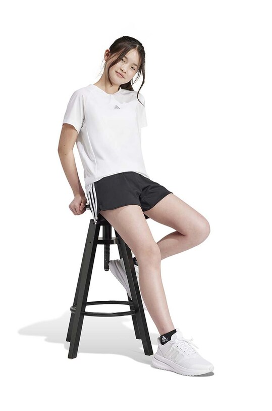 Дитячі шорти adidas IQ4062