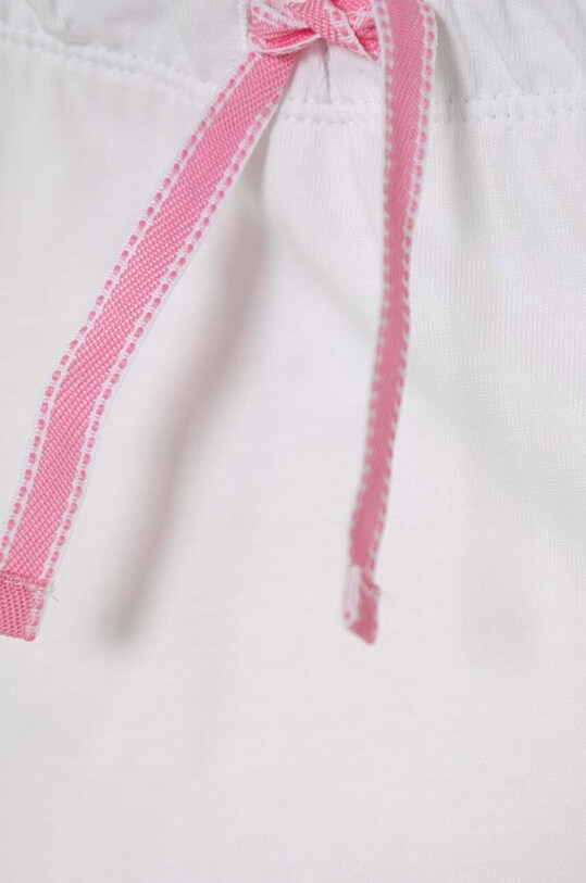 DÍVKA Dětské bavlněné šortky United Colors of Benetton 3MI5A900E.G.W.Seasonal bílá