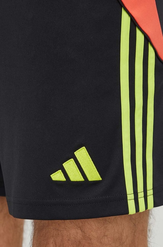 adidas Performance pantaloni scurți de antrenament Tiro 24 negru IT2411