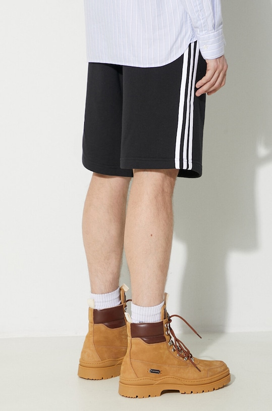 Odzież adidas Originals szorty bawełniane Adicolor 3-Stripes IU2337 czarny