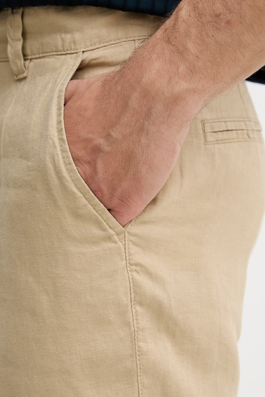 United Colors of Benetton pantaloni scurți pentru bărbați din in bej 4AGH59548