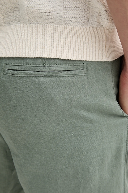 United Colors of Benetton pantaloncini in lino verde 4AGH59548