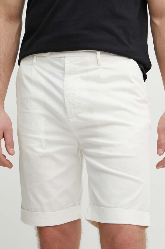 Guess szorty NOAH biały M4GD14.WG3QA