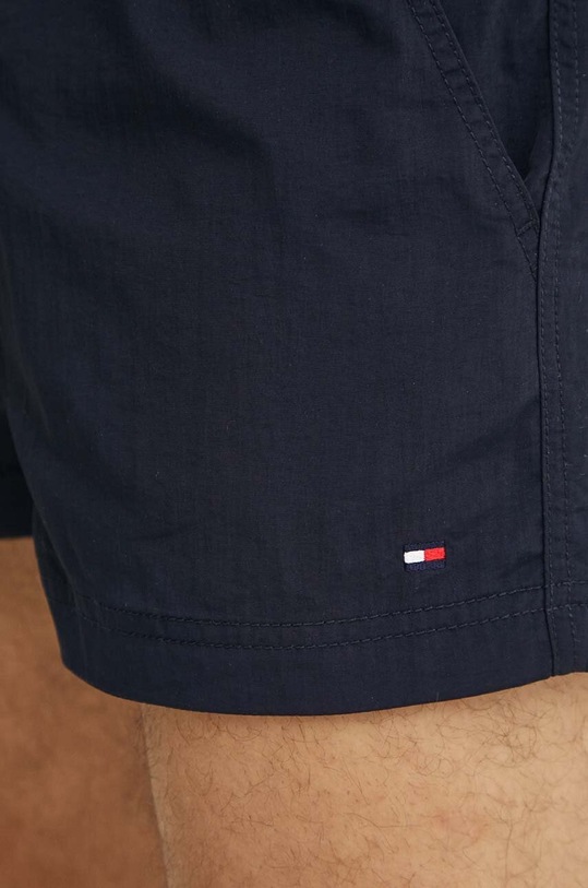 Plavkové šortky Tommy Hilfiger námořnická modř UM0UM03224
