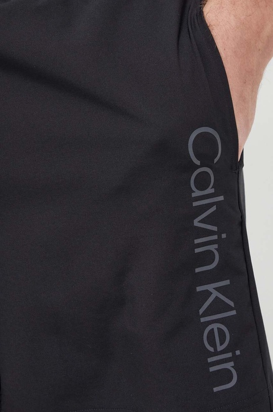 Tréningové šortky Calvin Klein Performance čierna 00GMS4S839