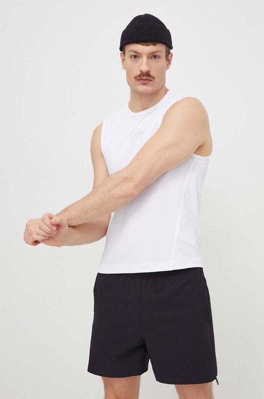 Шорти для тренувань Calvin Klein Performance чорний 00GMS4S842