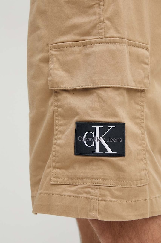 Шорти Calvin Klein Jeans бежевий J30J325140