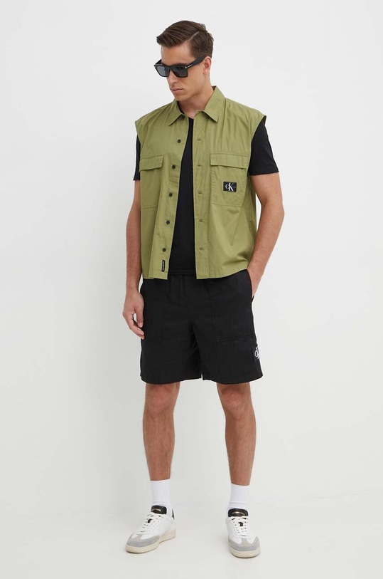 Šortky s prímesou ľanu Calvin Klein Jeans J30J325475 čierna SS24