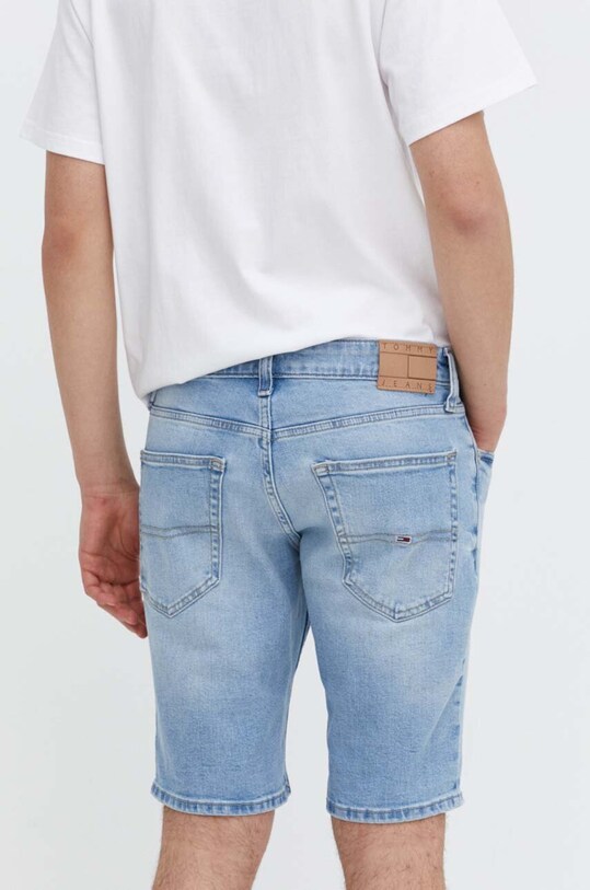 Одяг Джинсові шорти Tommy Jeans DM0DM18798 блакитний