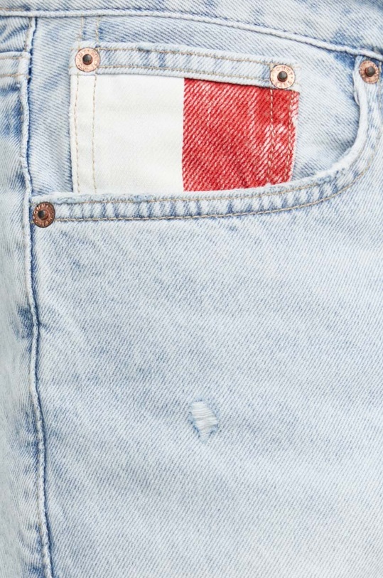 Traper kratke hlače Tommy Jeans plava DM0DM18804