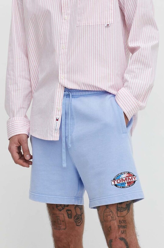 Хлопковые шорты Tommy Jeans хлопок голубой DM0DM19167