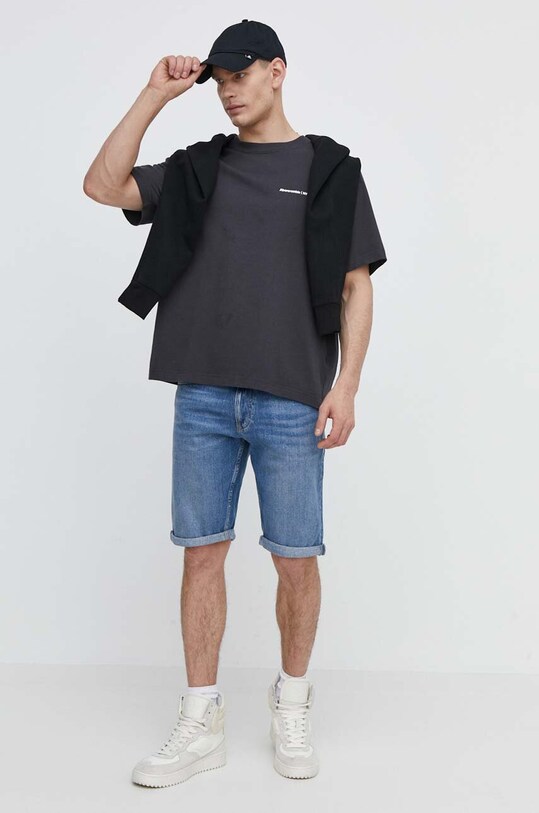 Джинсові шорти Tommy Jeans DM0DM18792 блакитний SS24