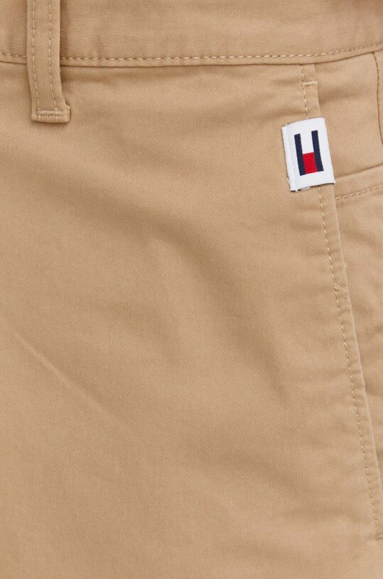 Къс панталон Tommy Jeans бежов DM0DM18812