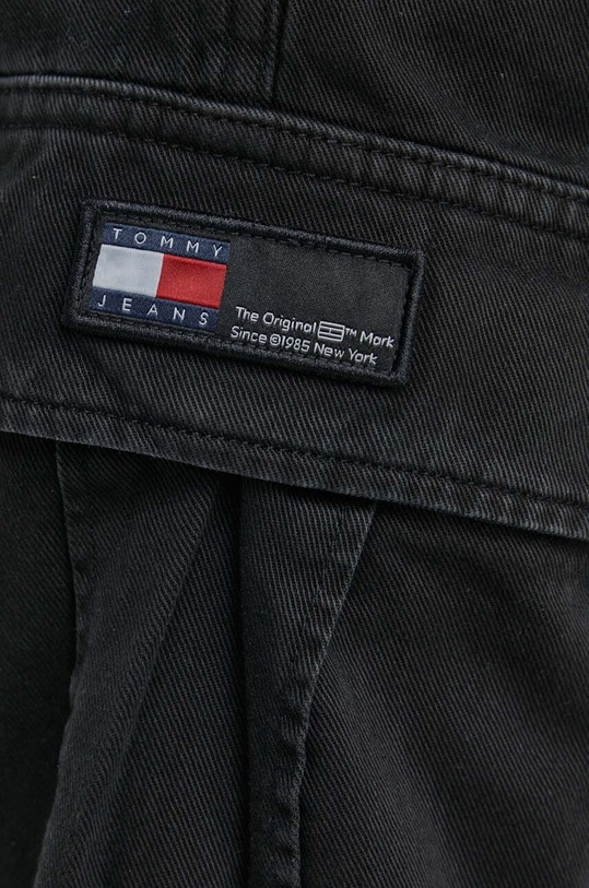 Rifľové krátke nohavice Tommy Jeans čierna DM0DM18809