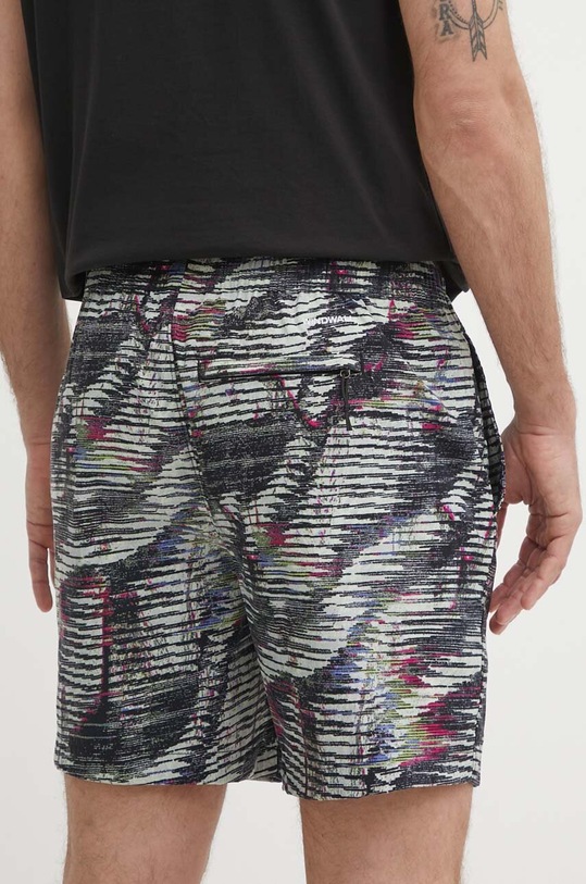 Oblečenie Šortky The North Face NF0A8768SIR1 zelená